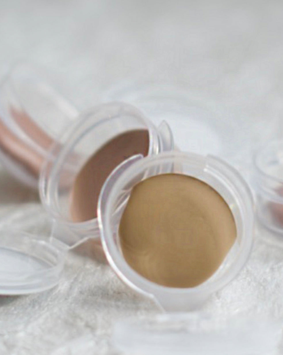 Samples: Perfect-Finish Full-Coverage Foundation