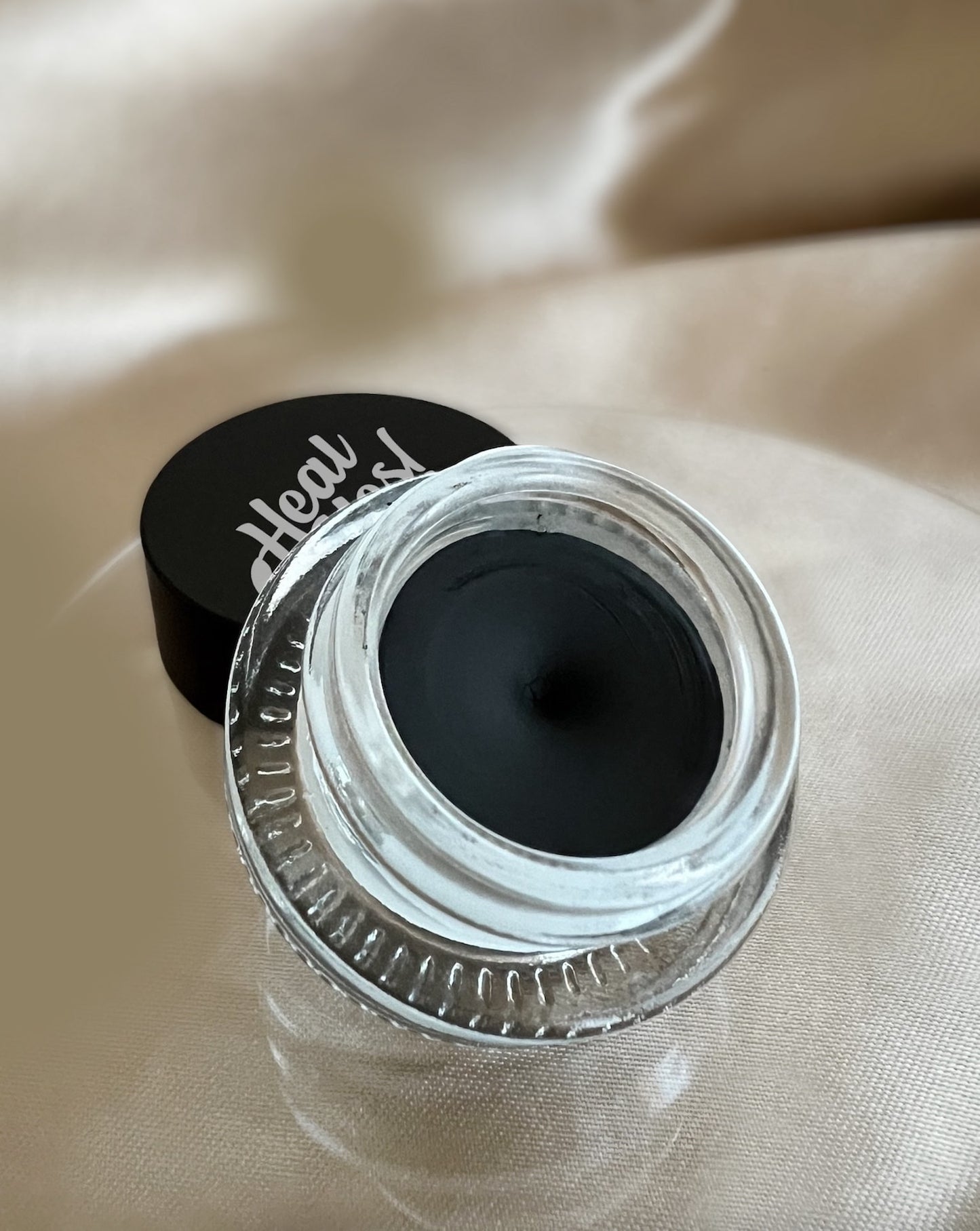 Concentrated Long-Stay Jet-Black Vegan Cream Eyeliner